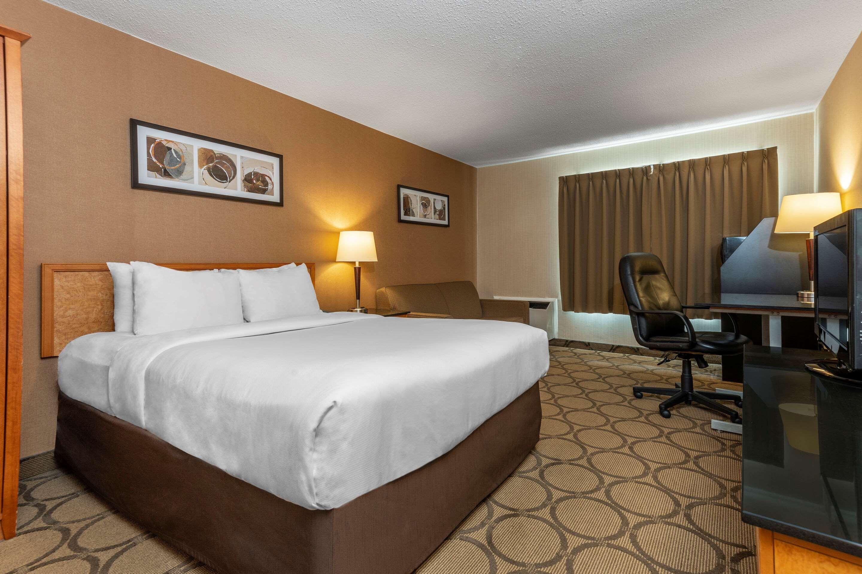 לאוול Comfort Inn מראה חיצוני תמונה