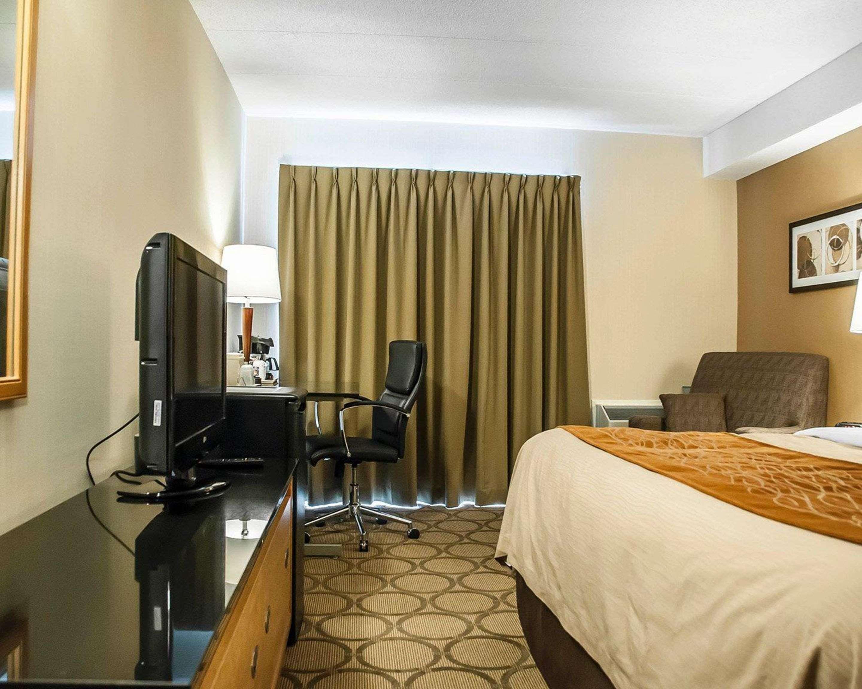 לאוול Comfort Inn מראה חיצוני תמונה