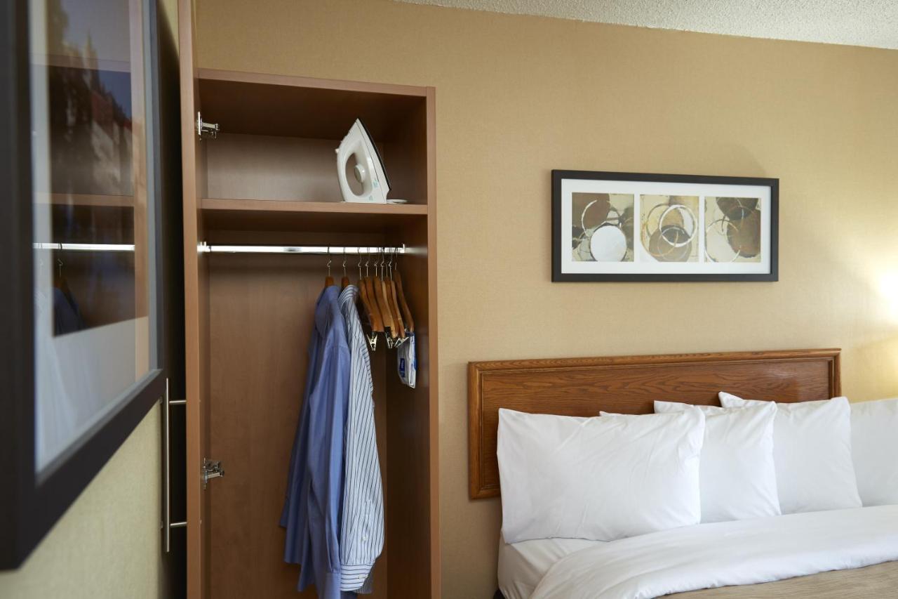 לאוול Comfort Inn מראה חיצוני תמונה